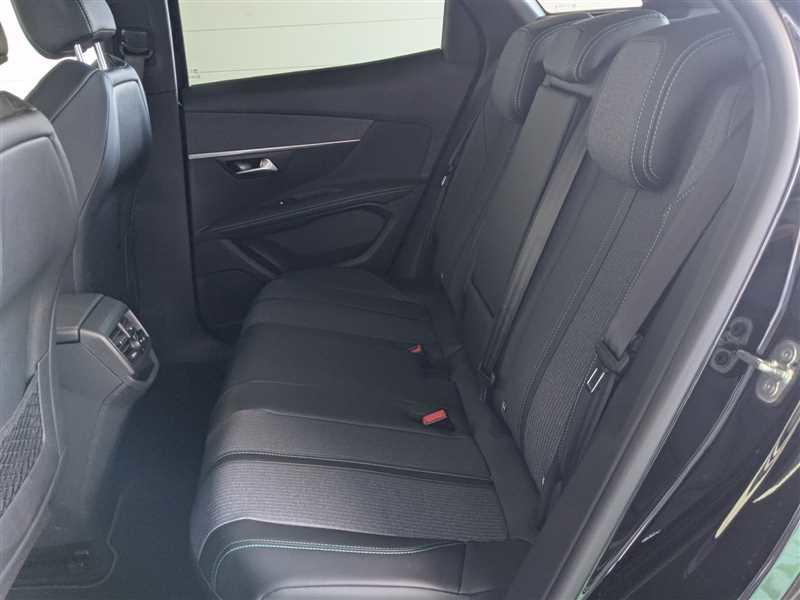 Peugeot 3008 1.5 BlueHDi 130ch s&amp;S Eat8 Allure Pack