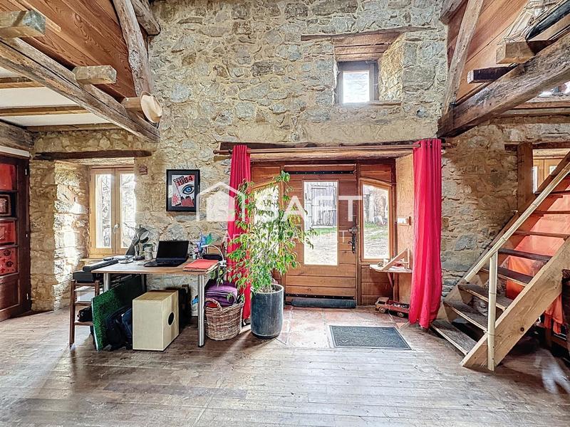 Maison - 136 m² - 5 pièces