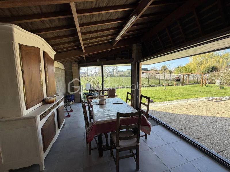 Maison traditionnelle - 82 m² - 4 pièces