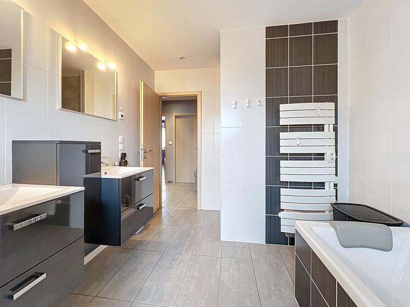 Maison - 112 m² - 5 pièces