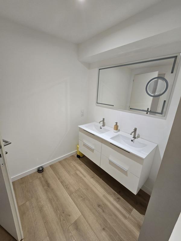 Maison de ville - 139 m² - 5 pièces