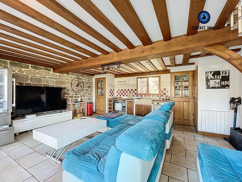 Maison - 210 m² - 10 pièces