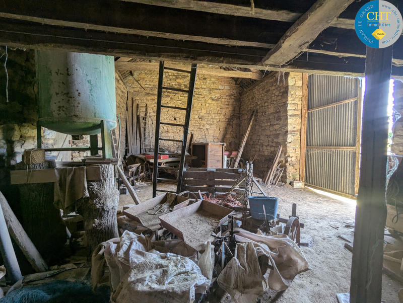 Maison - 140 m² - 2 pièces