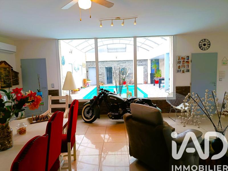 Maison de maîtres - 294 m² - 6 pièces