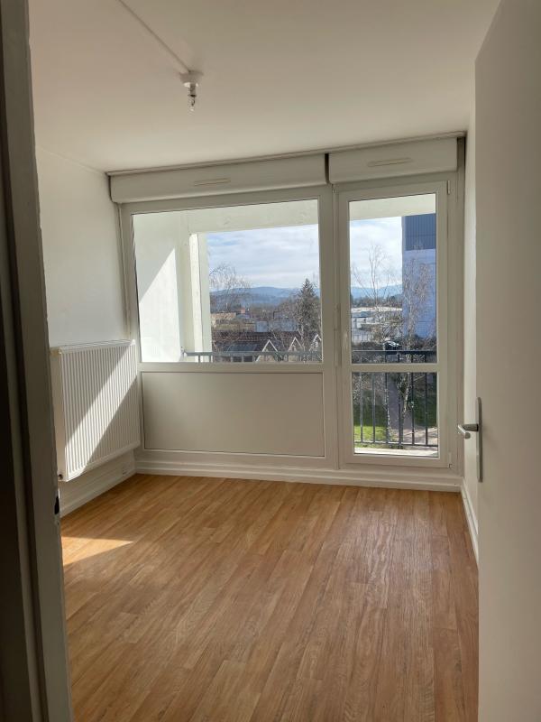 Appartement - 96 m² - 5 pièces