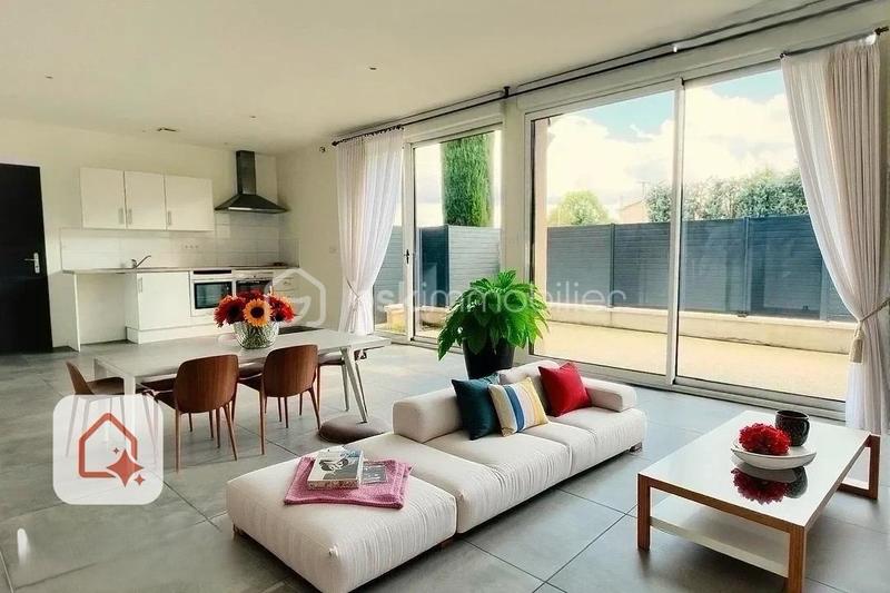 Appartement - 97 m² - 4 pièces