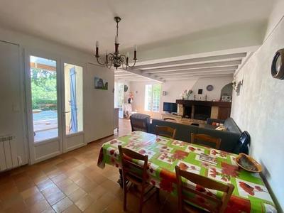 Villa - 97 m² - 4 pièces