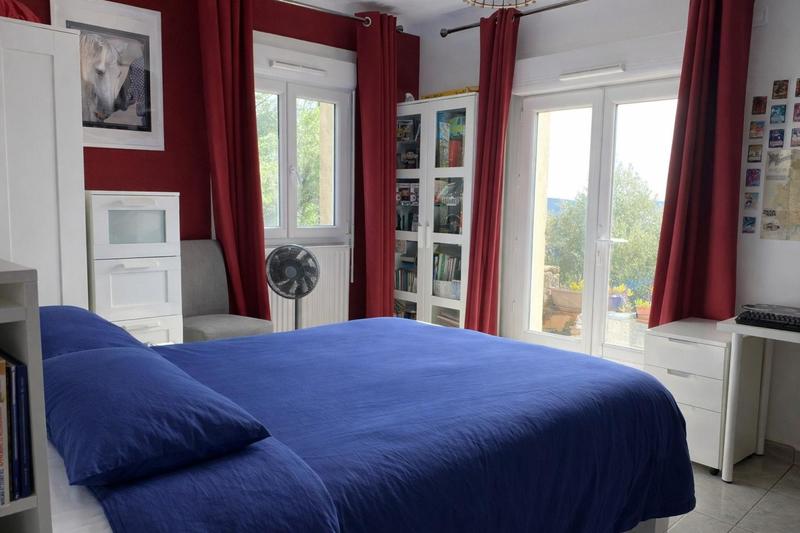 Maison - 350 m² - 8 pièces