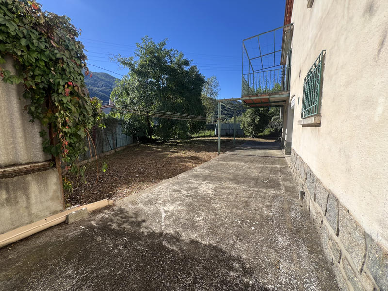 Maison - 139 m² - 9 pièces