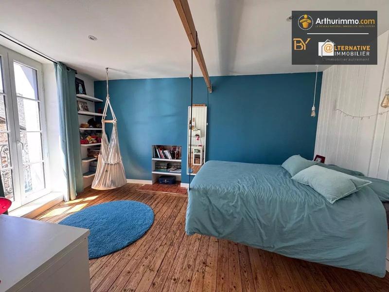 Maison - 135 m² - 6 pièces