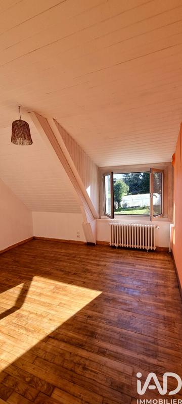 Maison - 99 m² - 6 pièces