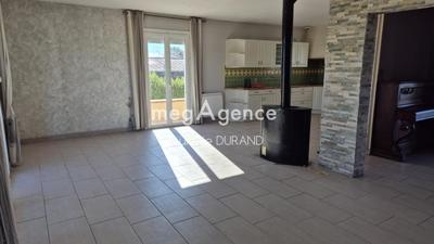 Maison traditionnelle - 114 m² - 4 pièces