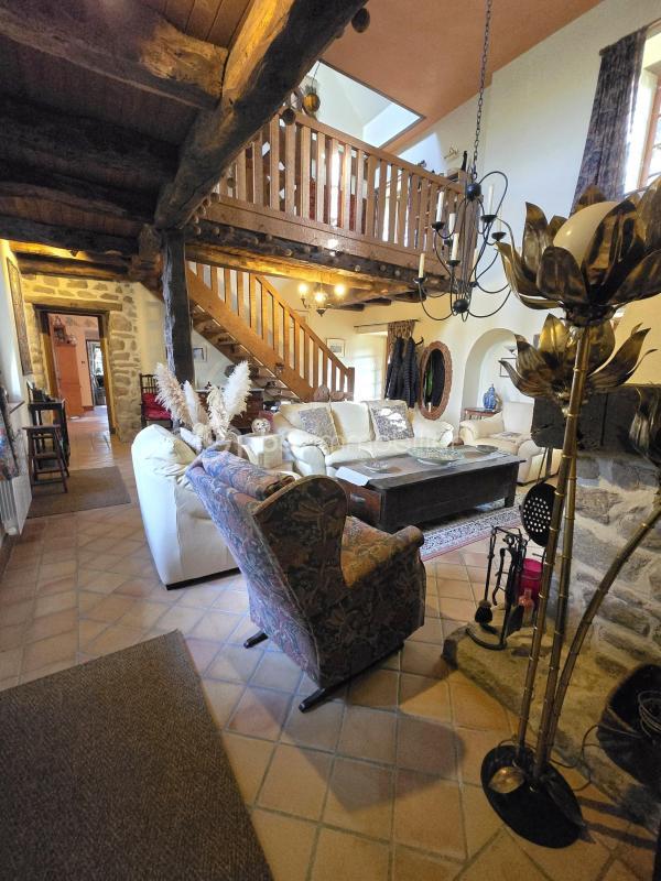 Longère - 182 m² - 6 pièces