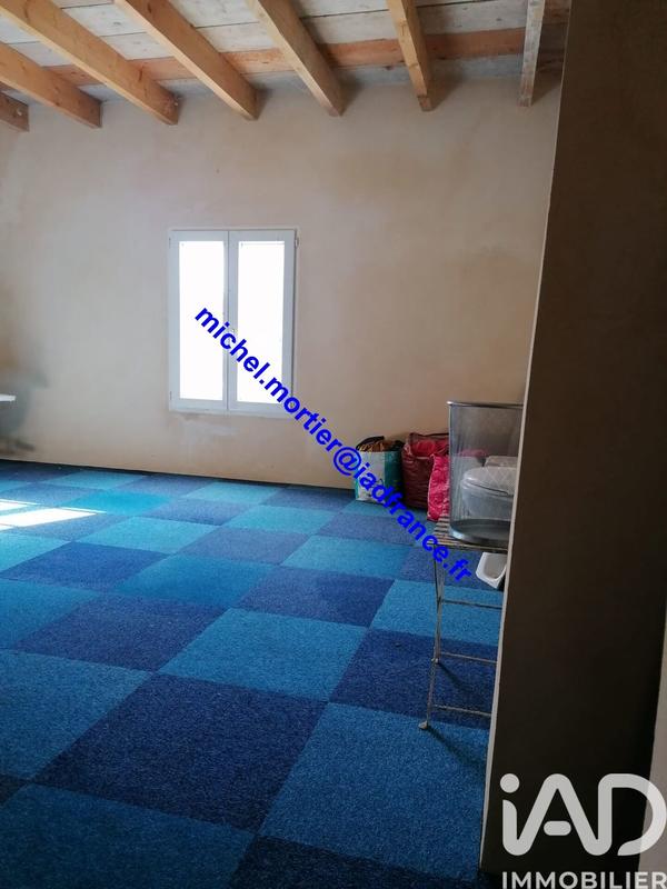 Maison - 217 m² - 9 pièces