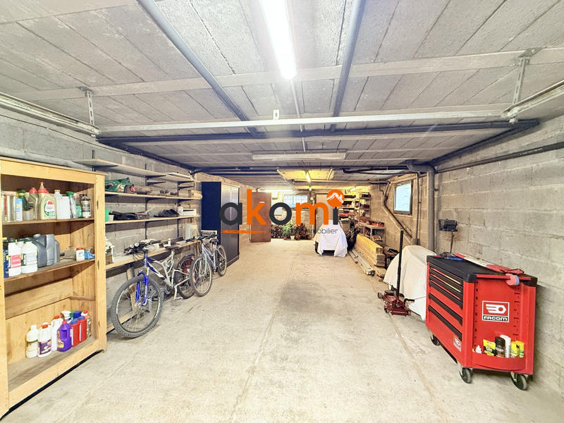 Maison - 167 m² - 8 pièces