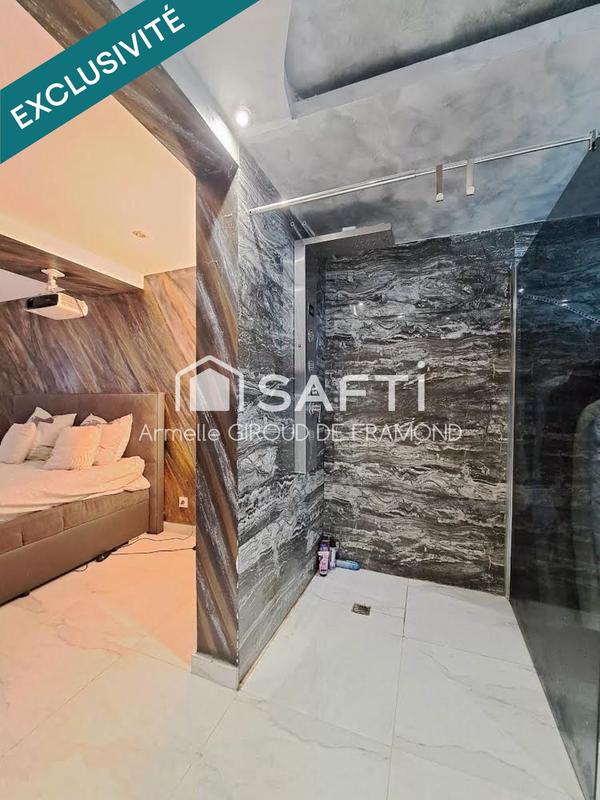 Maison - 177 m² - 8 pièces