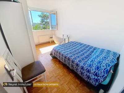 Appartement - 83 m² - 4 pièces