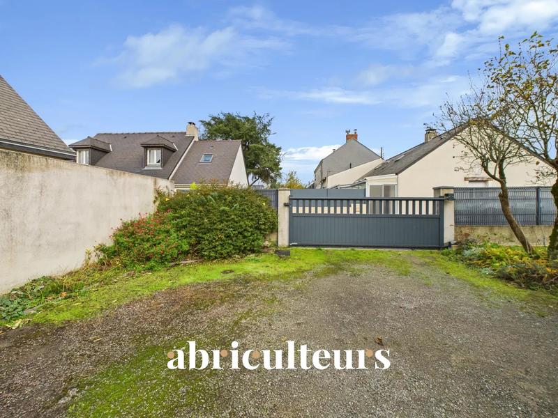 Maison - 86 m² - 4 pièces