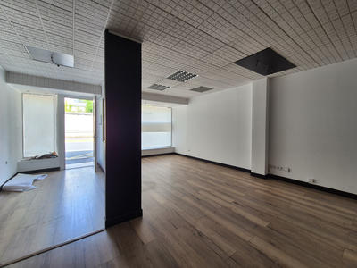 Local commercial - 90 m²