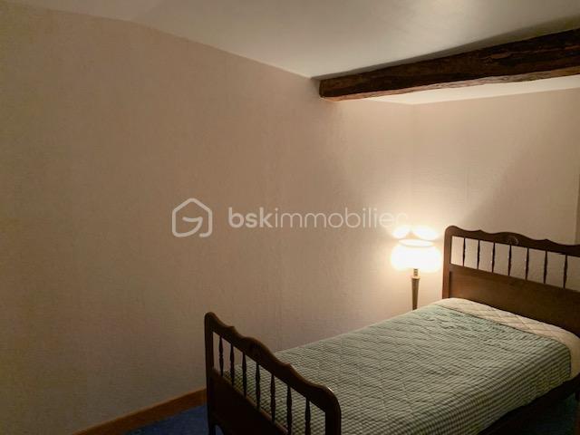 Propriété - 200 m² - 6 pièces