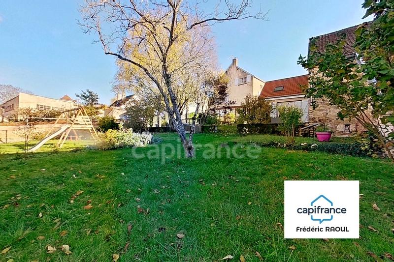 Maison - 184 m² - 7 pièces