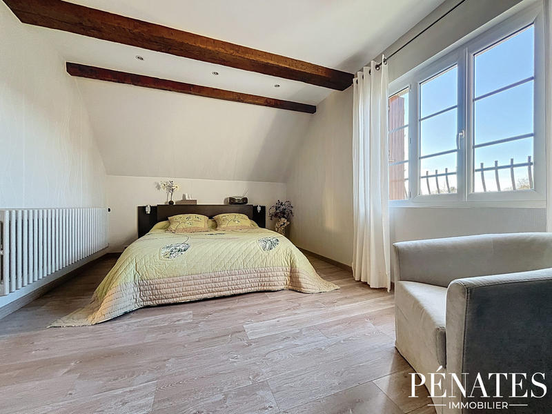 Maison - 185 m² - 6 pièces