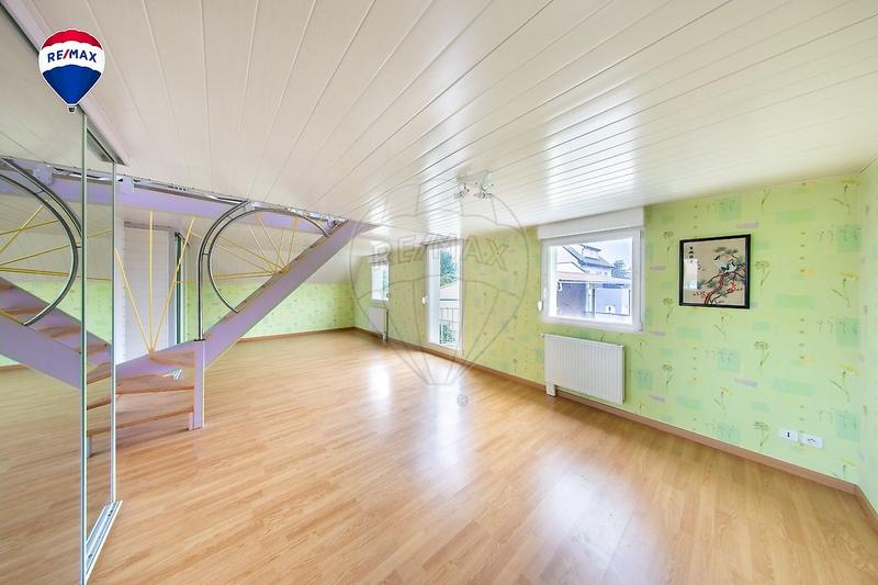 Immeuble - 225 m² - 8 pièces