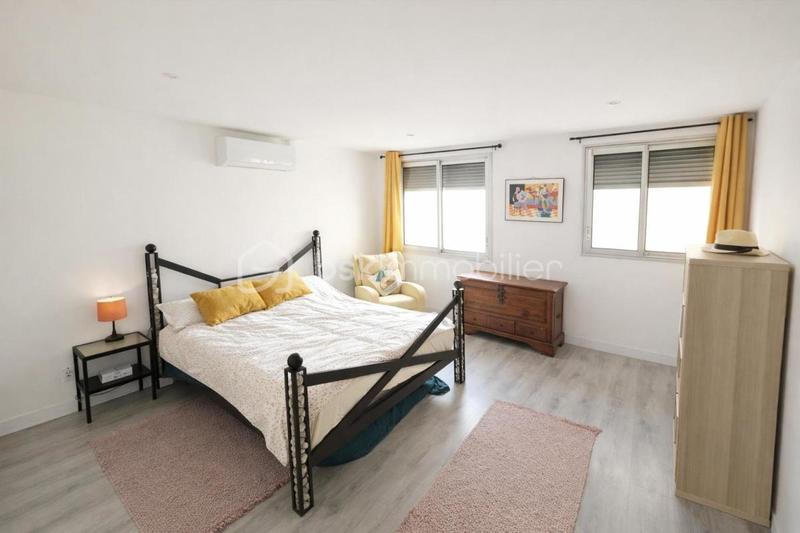 Appartement - 98 m² - 4 pièces