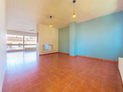 Maison - 223 m² - 9 pièces