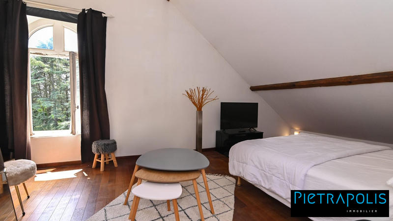 Maison ancienne - 190 m² - 6 pièces