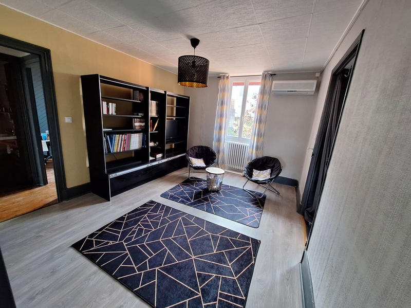 Maison - 197 m² - 5 pièces