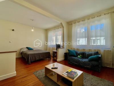 Maison de ville - 170 m² - 8 pièces