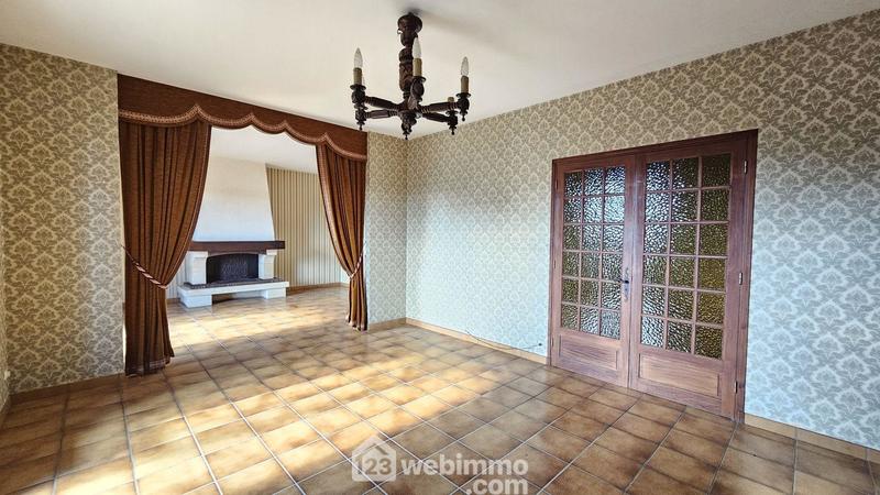 Maison - 193 m² - 7 pièces