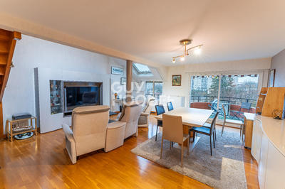 Appartement - 121 m² - 5 pièces