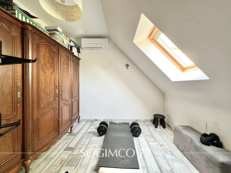 Maison - 119 m² - 7 pièces