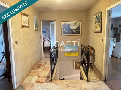 Maison - 144 m² - 7 pièces