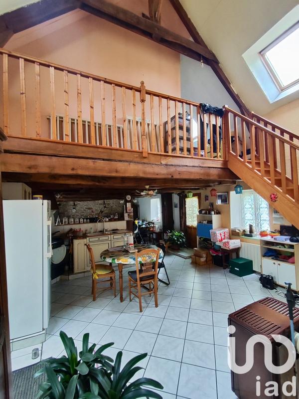 Maison - 152 m² - 8 pièces