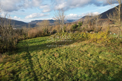 Terrain - 1 053 m²