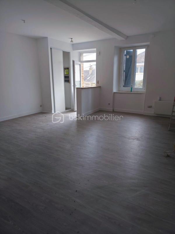 Maison de bourg - 86 m² - 5 pièces