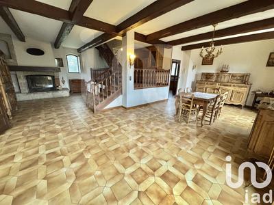 Maison - 145 m² - 6 pièces
