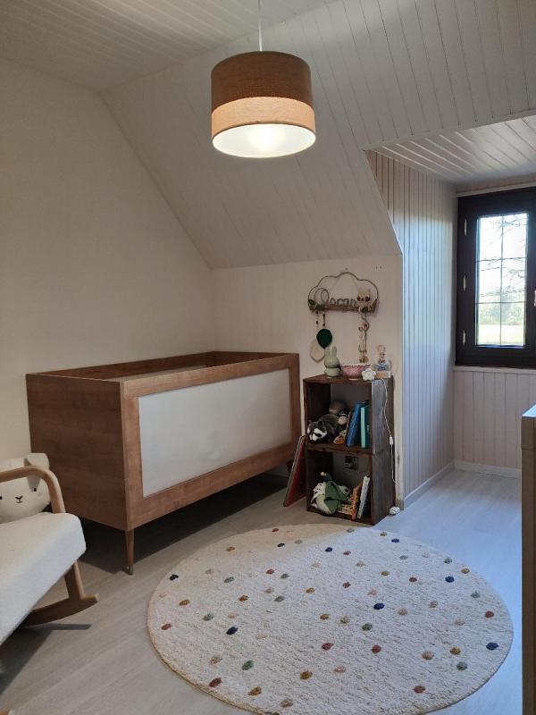 Maison traditionnelle - 147 m² - 6 pièces