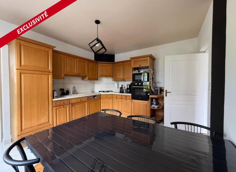 Maison - 142 m² - 6 pièces