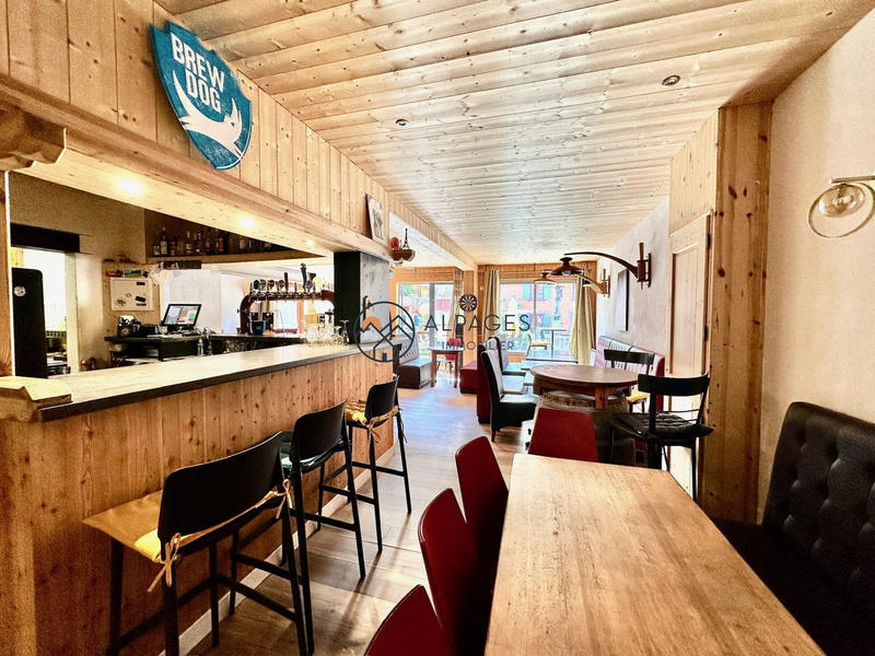 Fonds de commerce - Hôtellerie / Restauration - 174 m²