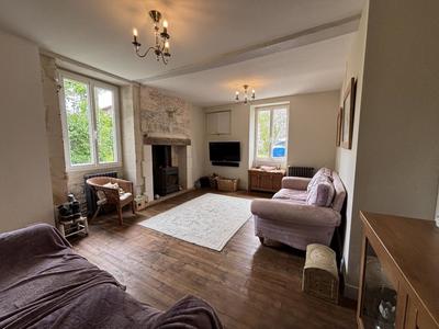 Propriété - 120 m² - 7 pièces