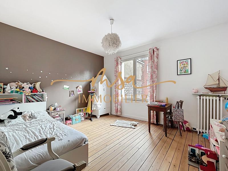 Maison - 118 m² - 6 pièces