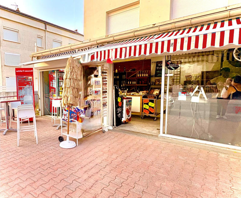 Local commercial - 75 m² - 4 pièces