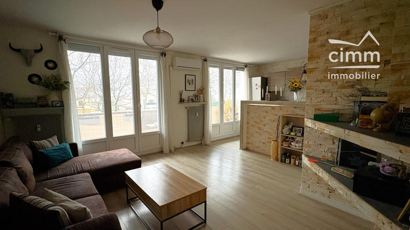 Appartement - 65 m² - 4 pièces