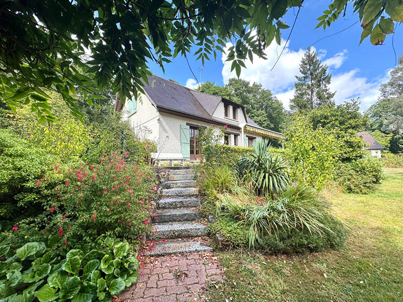 Maison - 137 m² - 5 pièces