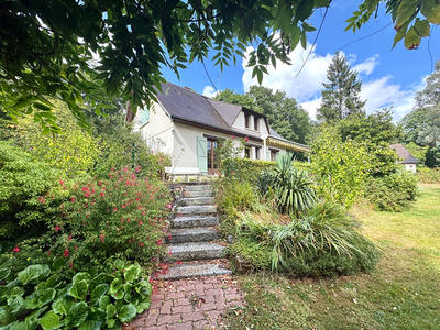 Maison - 137 m² - 5 pièces