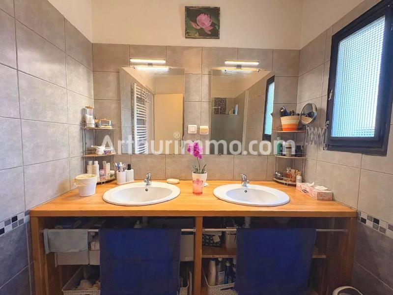 Maison - 98 m² - 7 pièces